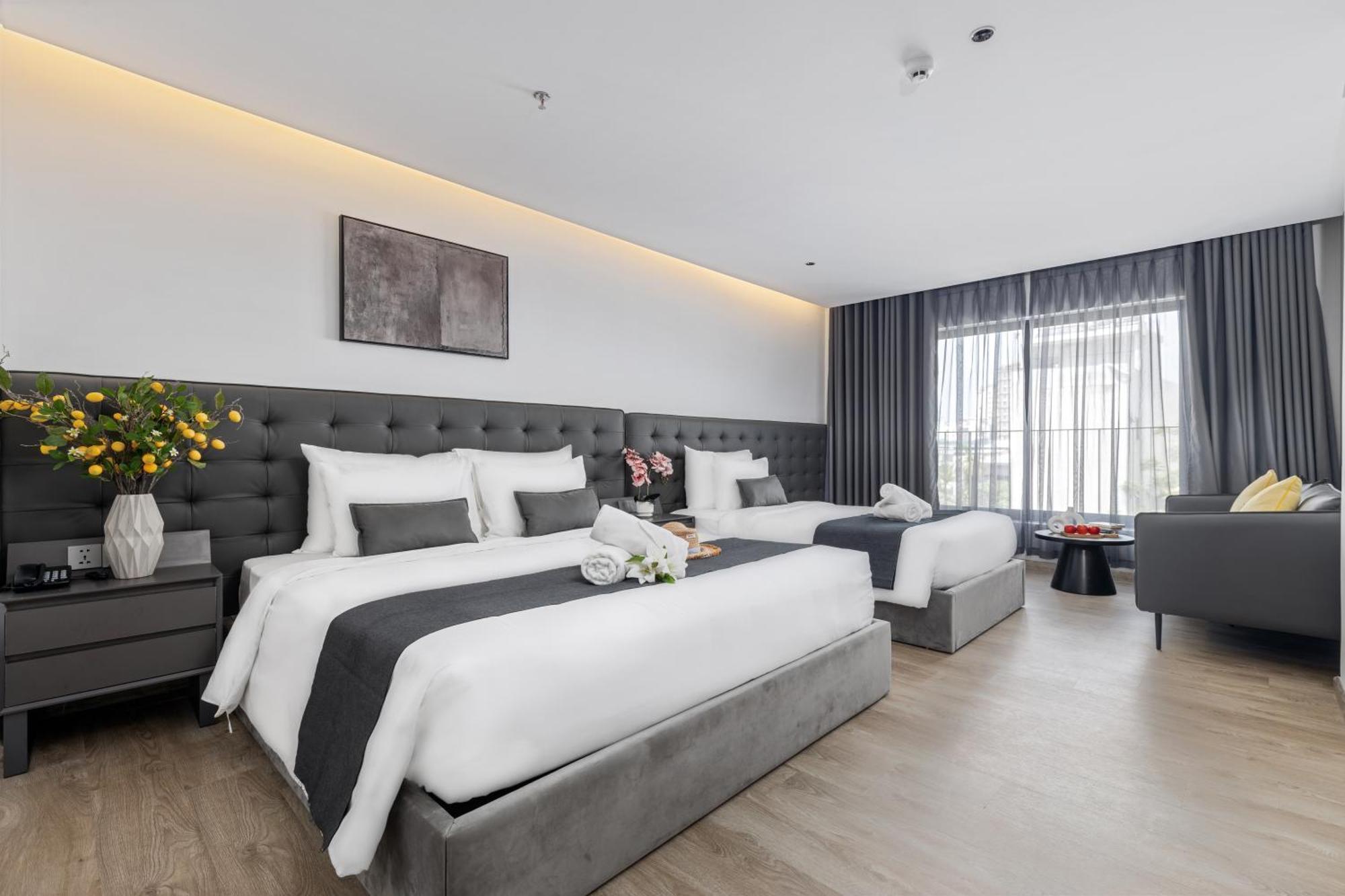 Jbay Beachfront Boutique Hotel Da Nang Exterior photo
